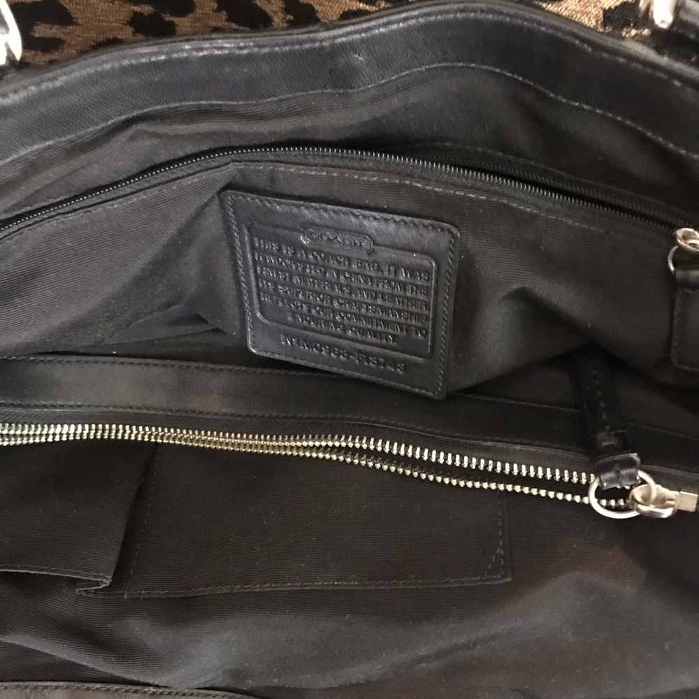 Shoulder bag - Picture 4 of 8